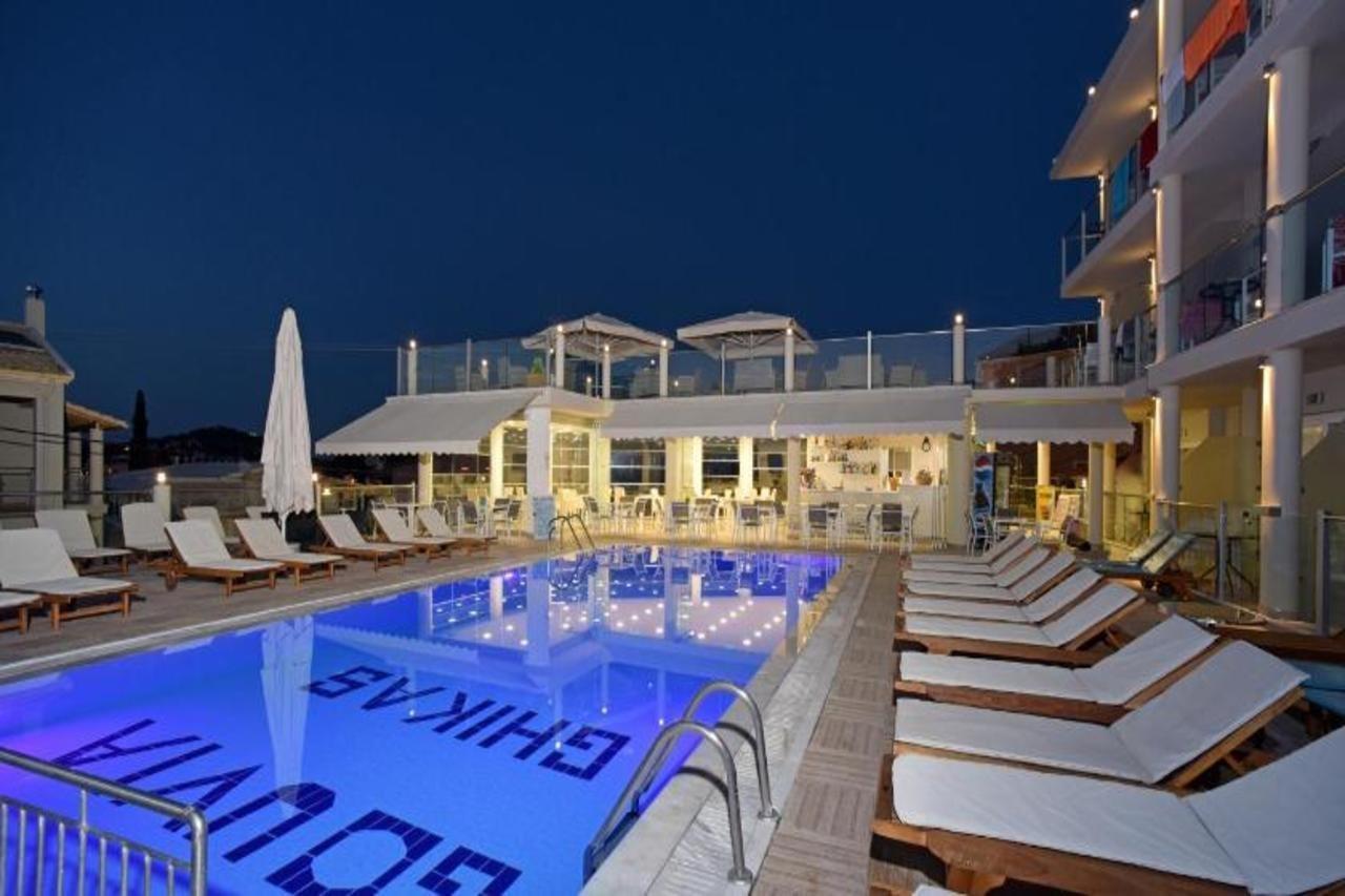 Palapart Gikas Suites And Studios Гувія Екстер'єр фото