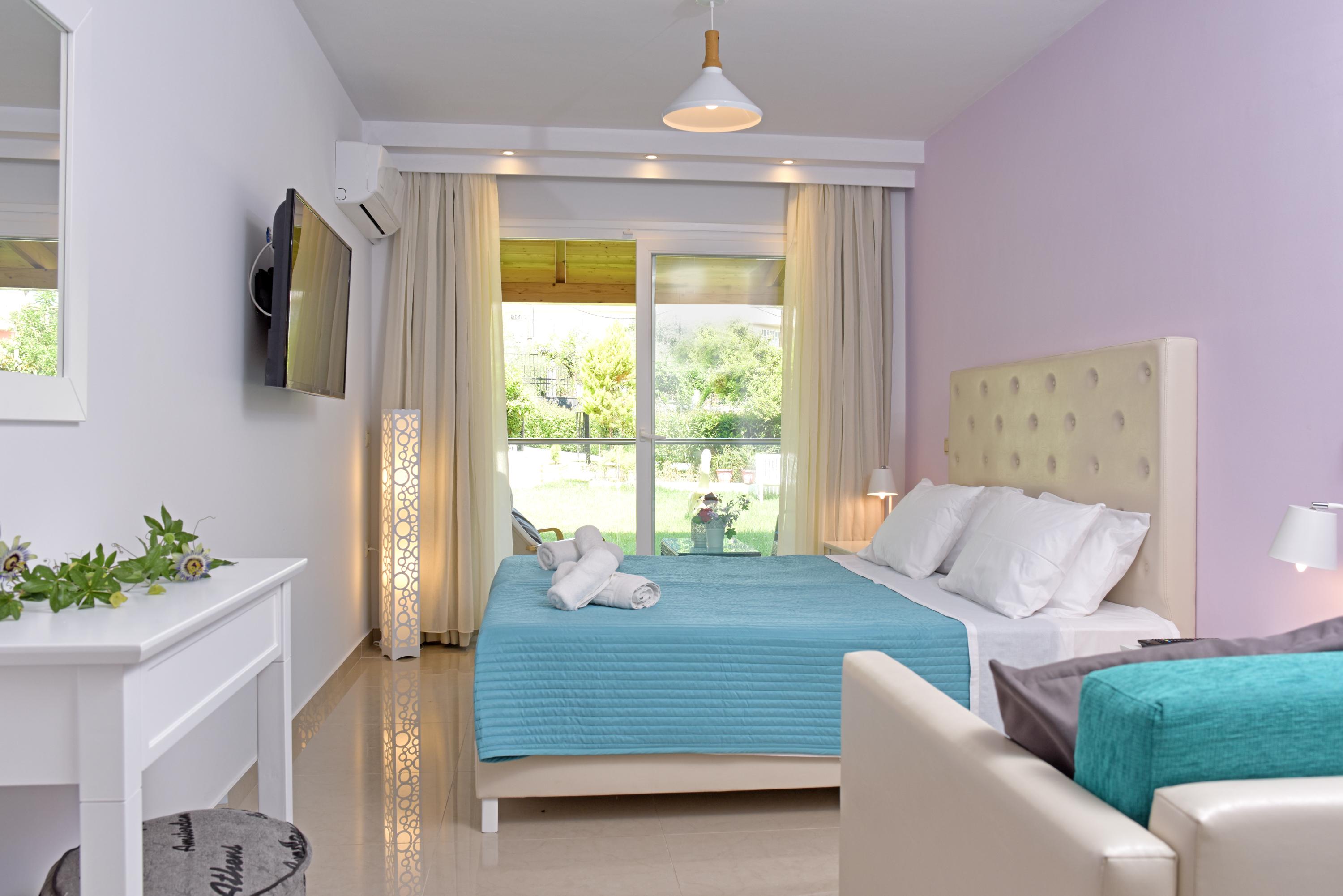 Palapart Gikas Suites And Studios Гувія Екстер'єр фото