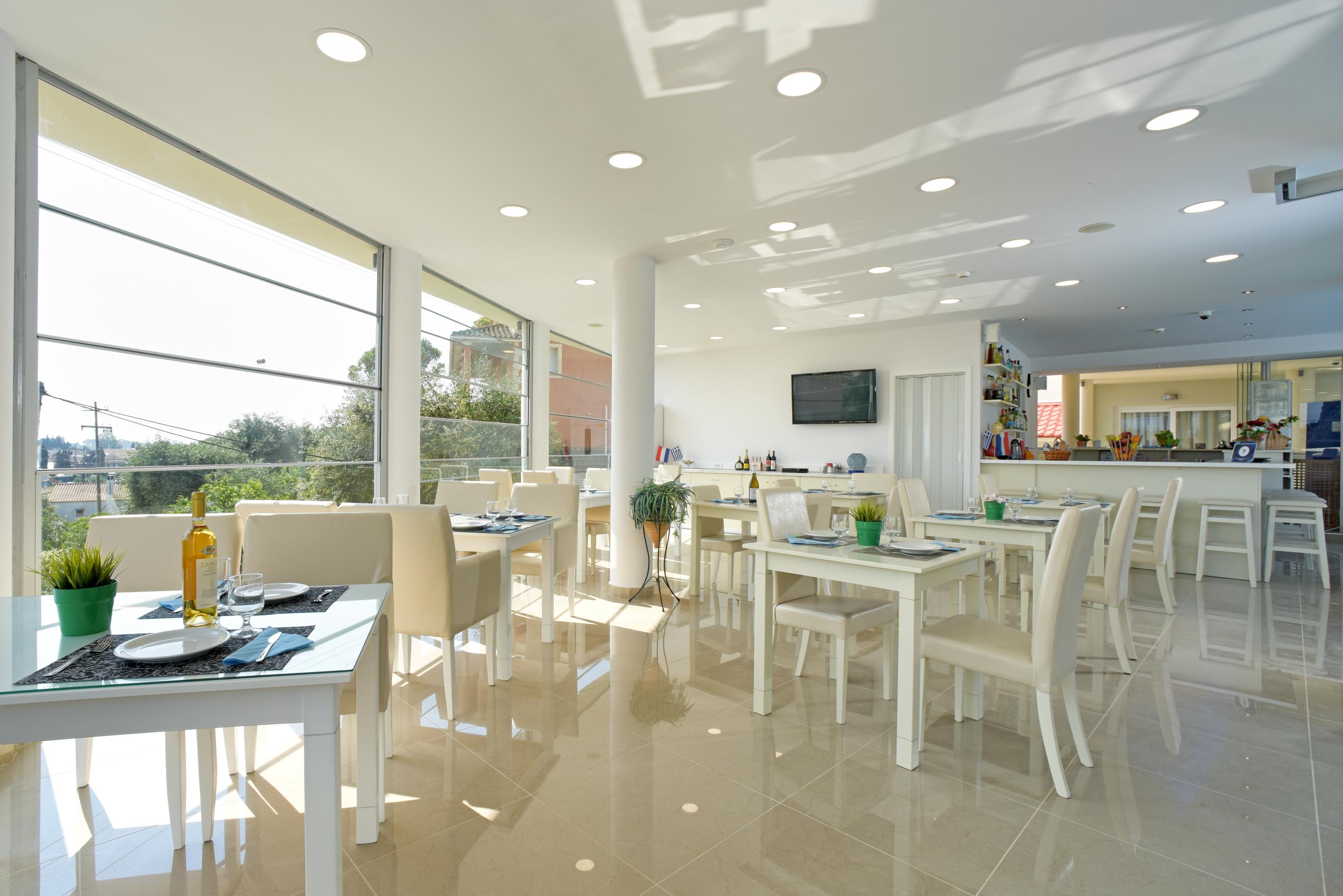 Palapart Gikas Suites And Studios Гувія Екстер'єр фото