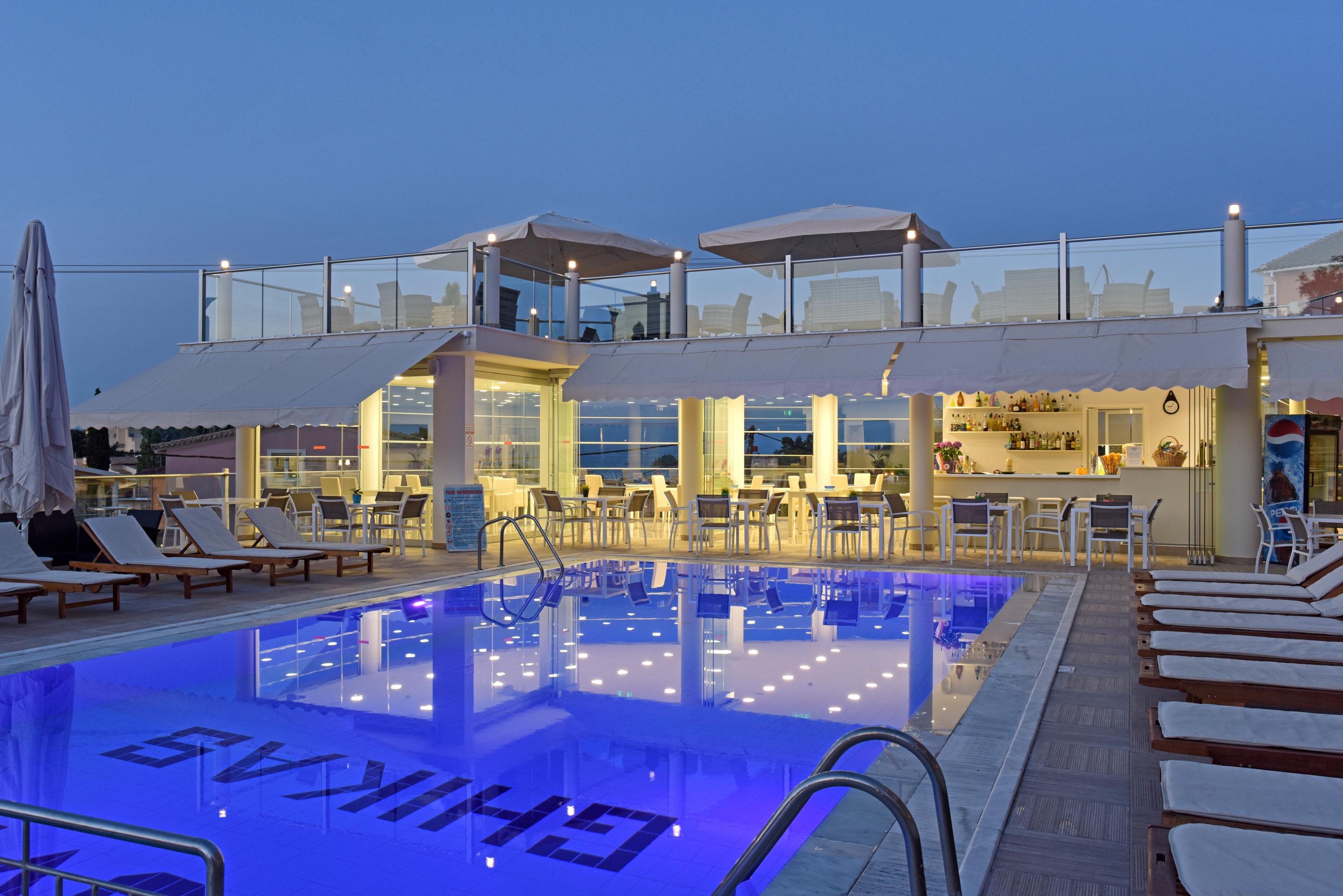 Palapart Gikas Suites And Studios Гувія Екстер'єр фото
